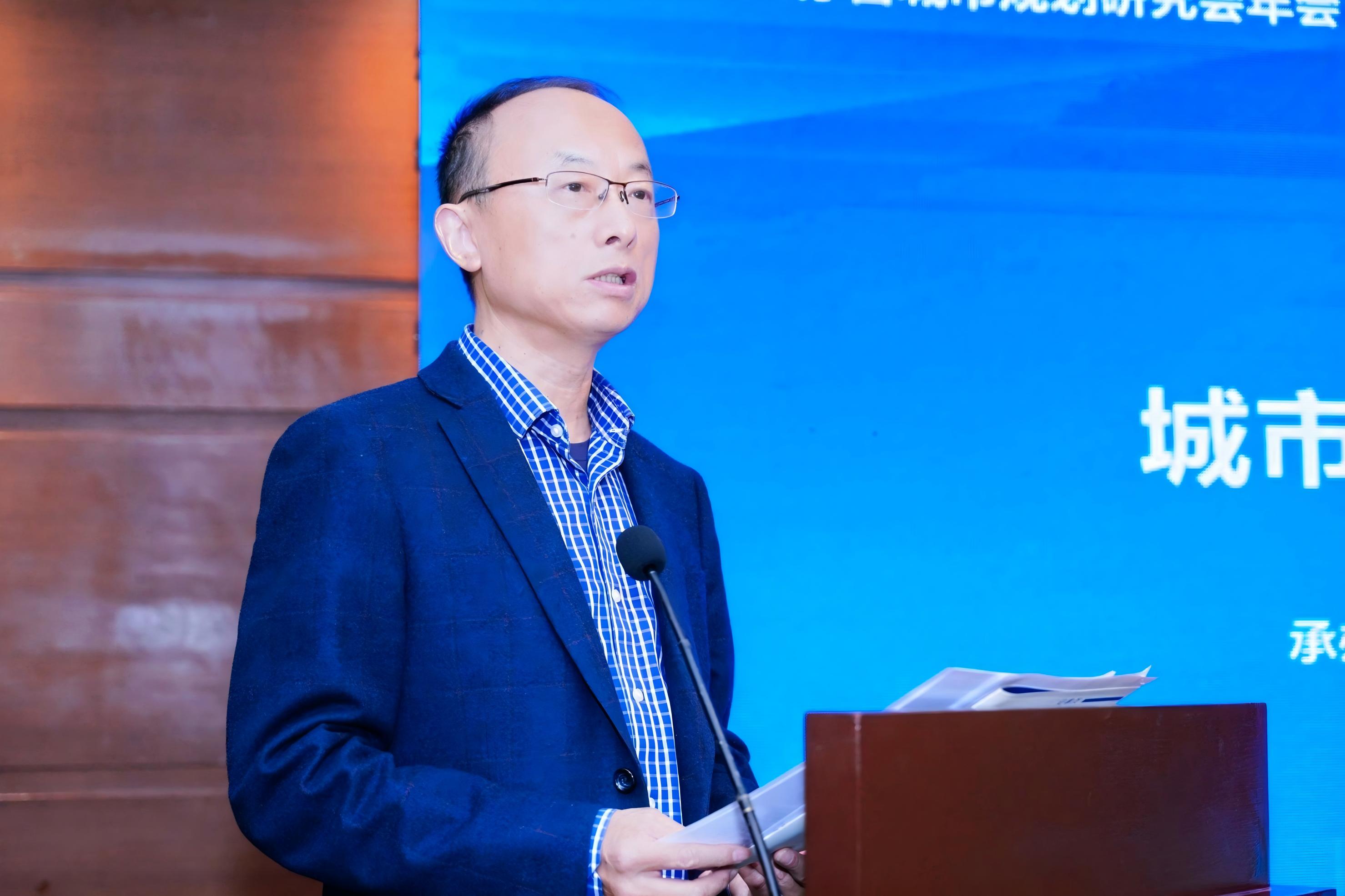 1733710842831675.jpg 1733710842831675.jpg